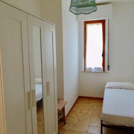 M277 - Marcelli, Trilocale Con Terrazzo A 100mt Al Mare