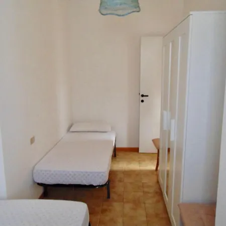 M277 - Marcelli, Trilocale Con Terrazzo A 100mt Al Mare *